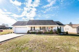 169 Pengrove Dr, Stony Point, NC 28678