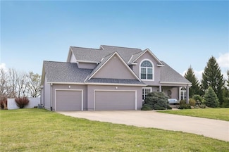 11319 Easley Dr, Lees Summit, MO 64086