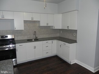 107 Cedar Ave, Oaklyn, NJ 08107