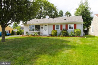 411 Chelsea Rd, Fairless Hills, PA 19030