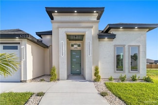 1200 E Boxwood Ave, San Juan, TX 78589