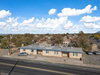 401 Vermont St NE, Albuquerque, NM 87108