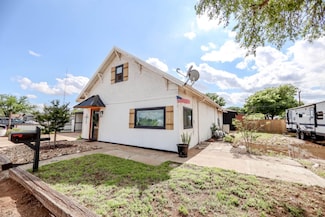 209 D Ave, Abernathy, TX 79311