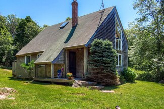 1 Old Rd N, Chilmark, MA 02535