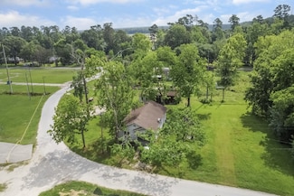 604 East Pine, Daisetta, TX 77533