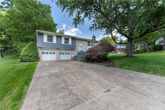 5958 Dashwood Dr, Bethel Park, PA 15102
