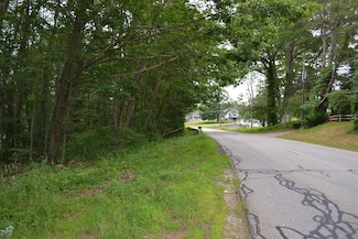 Lot 1 Sandersdale Rd, Charlton, MA 01507