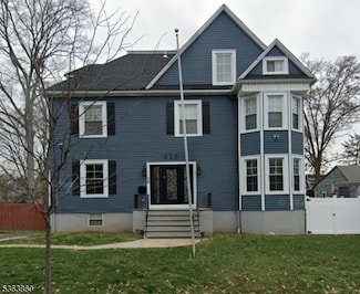 415 E 3rd Ave Unit 3, Roselle, NJ 07203
