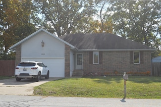 2902 Emily Dr, Nixa, MO 65714