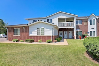 2825 11th Place Unit 707, Kenosha, WI 53140