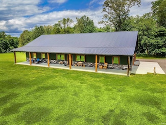 3626 S Hart Street Rd, Vincennes, IN 47591