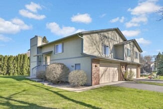 4317 Thornhill Ln, Saint Paul, MN 55127