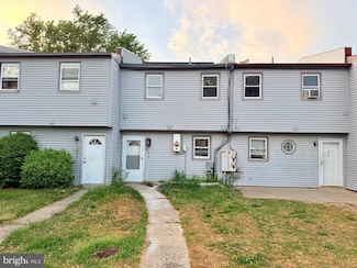 611 Tara Dr, Sicklerville, NJ 08081
