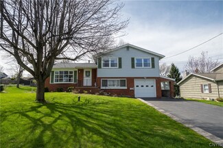 7 Devon Place, Camillus, NY 13031