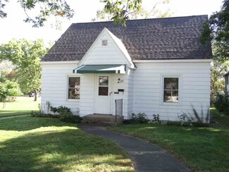 144 N Ohio St, Prairie Du Chien, WI 53821