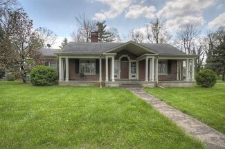 105 Shannon Run Rd, Versailles, KY 40383