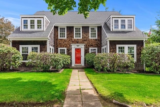 9 Palmer Rd, Marblehead, MA 01945