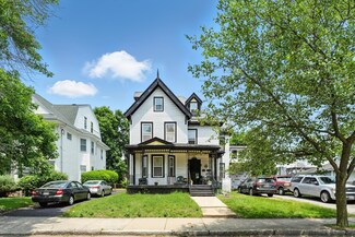 62 Monument St, Medford, MA 02155