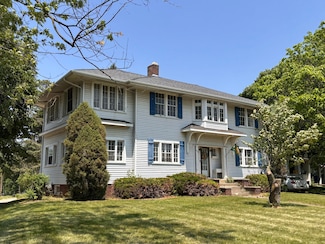 1407 Michigan Ave, Alma, MI 48801