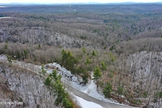 3063 Leatherwood Rd, Oneida, TN 37841