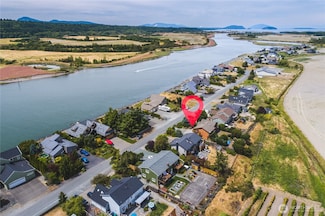 14785 Channel Dr, La Conner, WA 98257