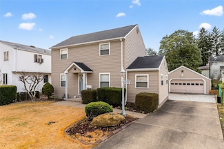 636 Constitution Cir, Clairton, PA 15025