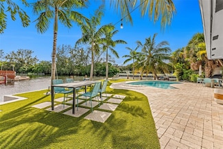 1477 NW 10th St, Dania, FL 33004