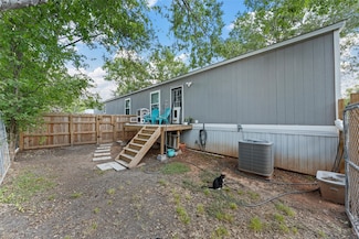 606 S Falls St, Mart, TX 76664