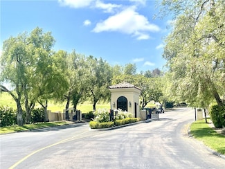 2238 Vista Valley Ln, Vista, CA 92084