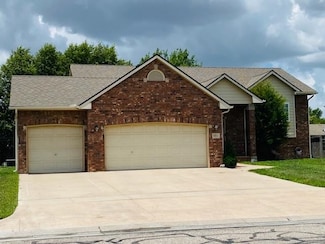 1811 S Tara Falls St, Wichita, KS 67207