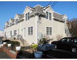 10 Luzitania Ave Unit B, Gloucester, MA 01930