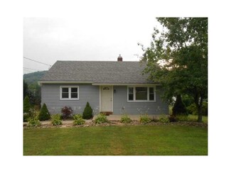 214 Mt Vernon Dr, Apollo, PA 15613