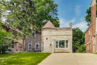 9340 S Vanderpoel Ave, Chicago, IL 60643
