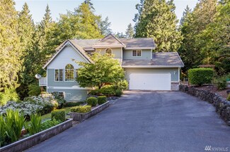 8461 van Decar Rd SE, Port Orchard, WA 98367