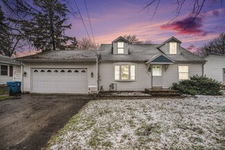 920 Lynn Ave, Kalamazoo, MI 49008