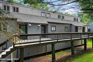 54 Slalom Way, Tannersville, PA 18372