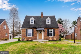 456 Edgehill Rd, York, PA 17403