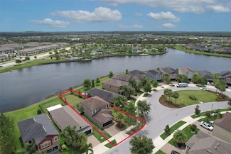 10081 Sage Creek Dr, Ruskin, FL 33573