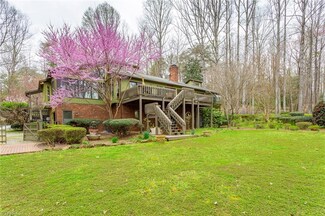 8111 Hunting Cog Rd, Oak Ridge, NC 27310