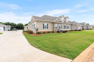 488 Nandina Ct, Warner Robins, GA 31088