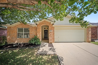 1813 Little Deer Ln, Fort Worth, TX 76131