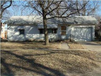 326 S Briarwood St, Norwich, KS 67118