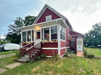 6 Saint Claire Ave, North Brookfield, MA 01535
