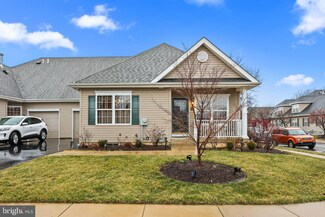 175 Harmony Ct, Bensalem, PA 19020