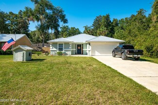 125 Oakwood Rd, Satsuma, FL 32189