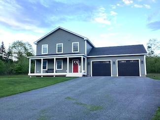48 Mountain View Dr, Auburn, ME 04210