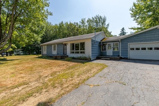 17 Jellerson Rd, Sanford, ME 04073