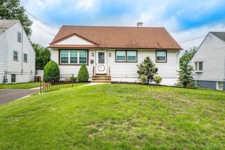 74 Bedford Ave, Iselin, NJ 08830