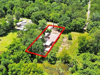 29 County Road 2131 Unit A, Cleveland, TX 77327