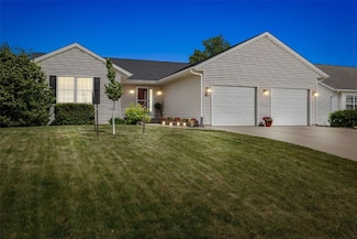 710 10th Ave SW, Mount Vernon, IA 52314